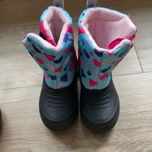 Northside baby snow boots